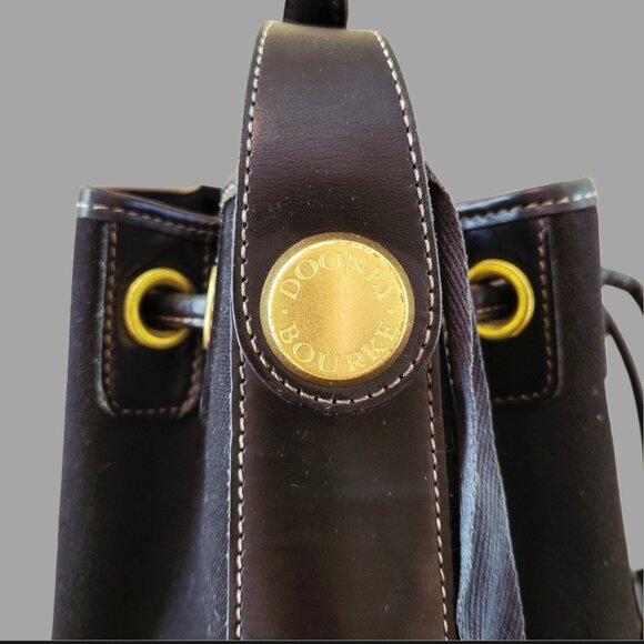 Vintage Dooney & Bourke Black Canvas Drawstring Tote | Made in USA - Picture 15 of 16